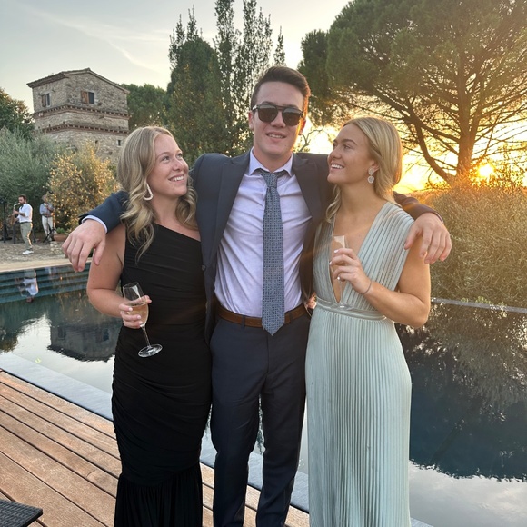 Worn once. 10/10 condition. $550 OBO. - Picture 3 of 3